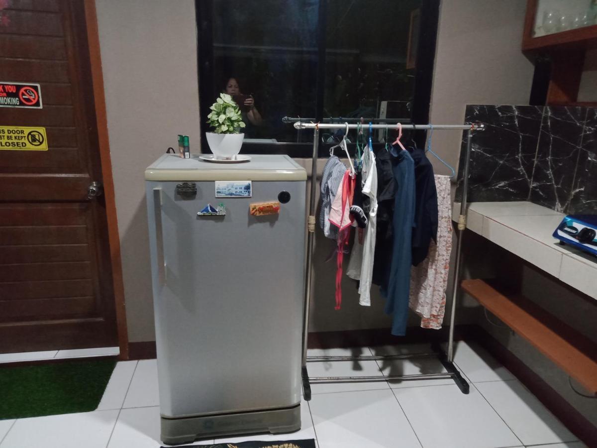 Dalindas Homestay Puerto Princesa Bagian luar foto
